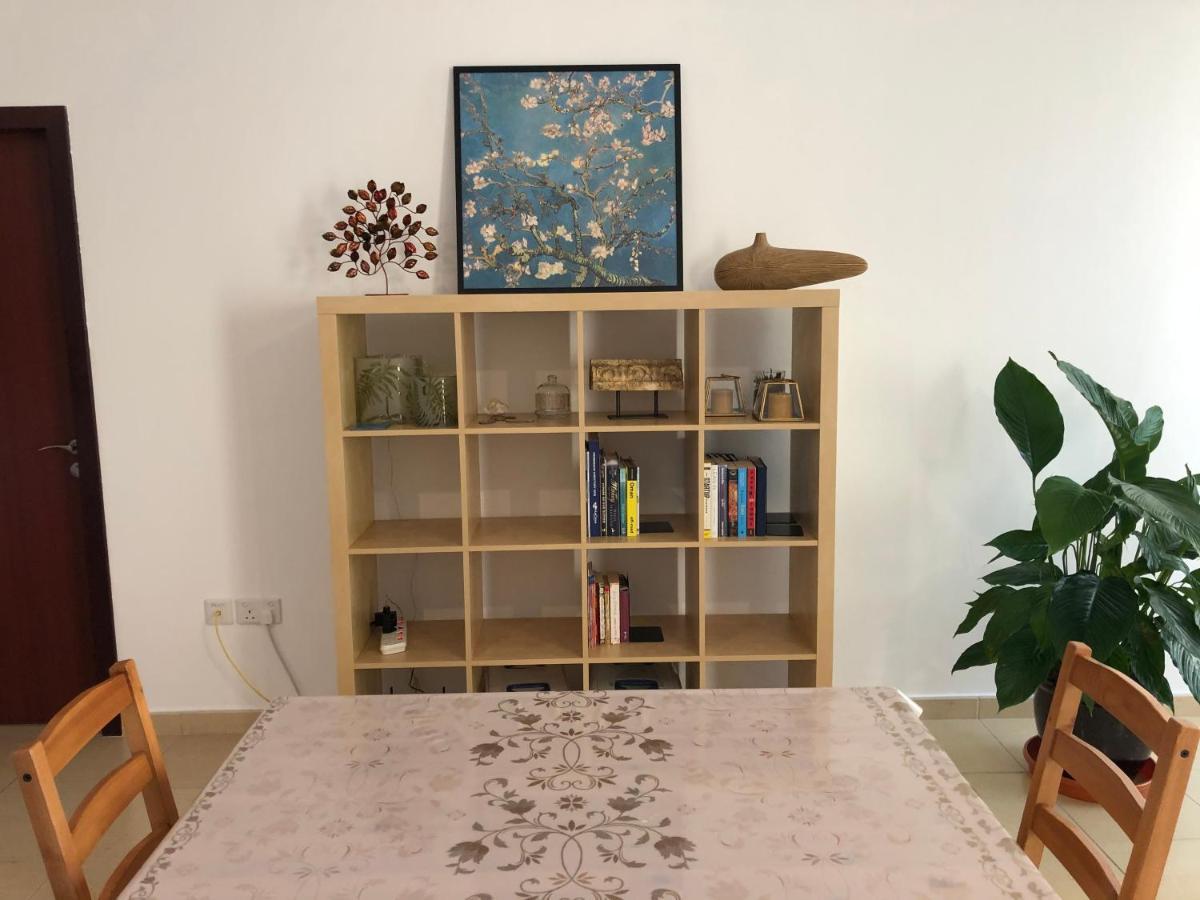 Rimal Retreat By Js Apartment Dubai Bagian luar foto