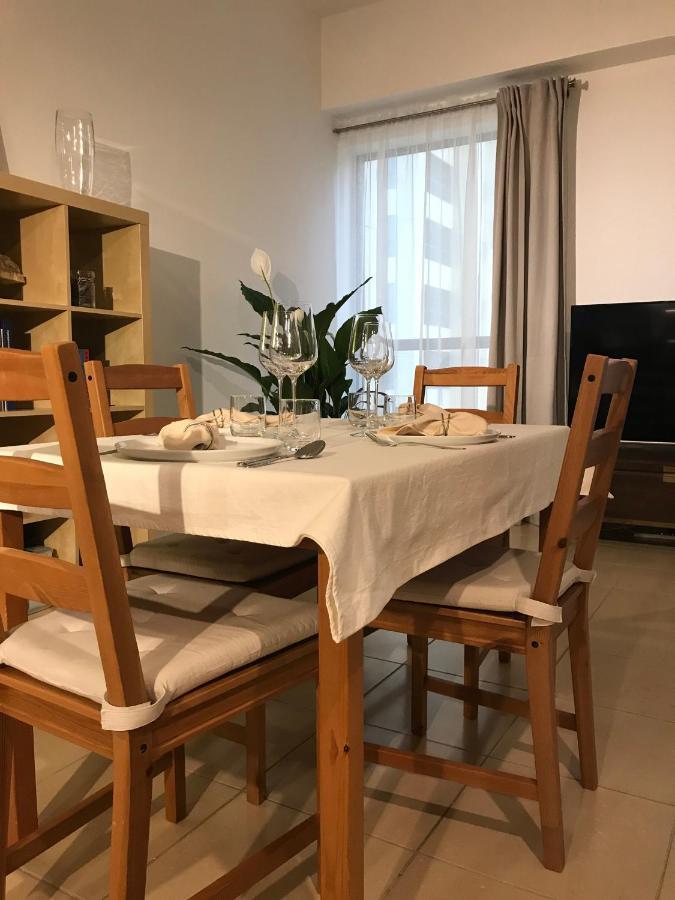 Rimal Retreat By Js Apartment Dubai Bagian luar foto