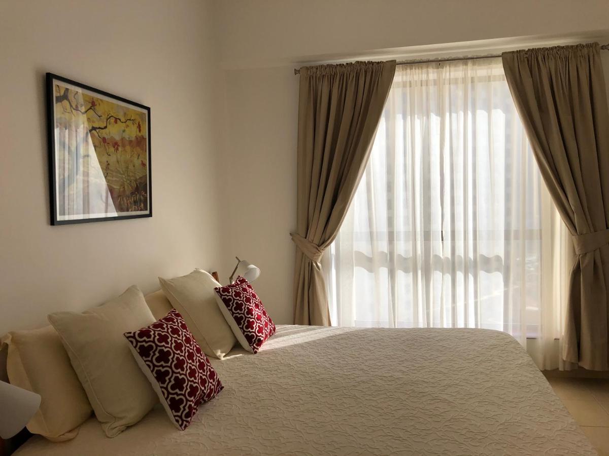Rimal Retreat By Js Apartment Dubai Bagian luar foto